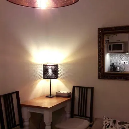 Ubytování v soukromí Sun Terrace Studio / Studio Sluneční Terasa